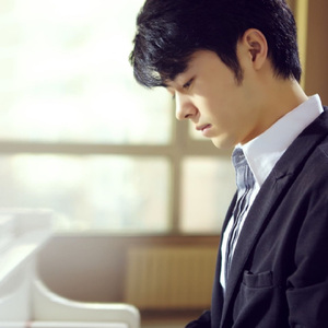 喜欢被双洞齐开
